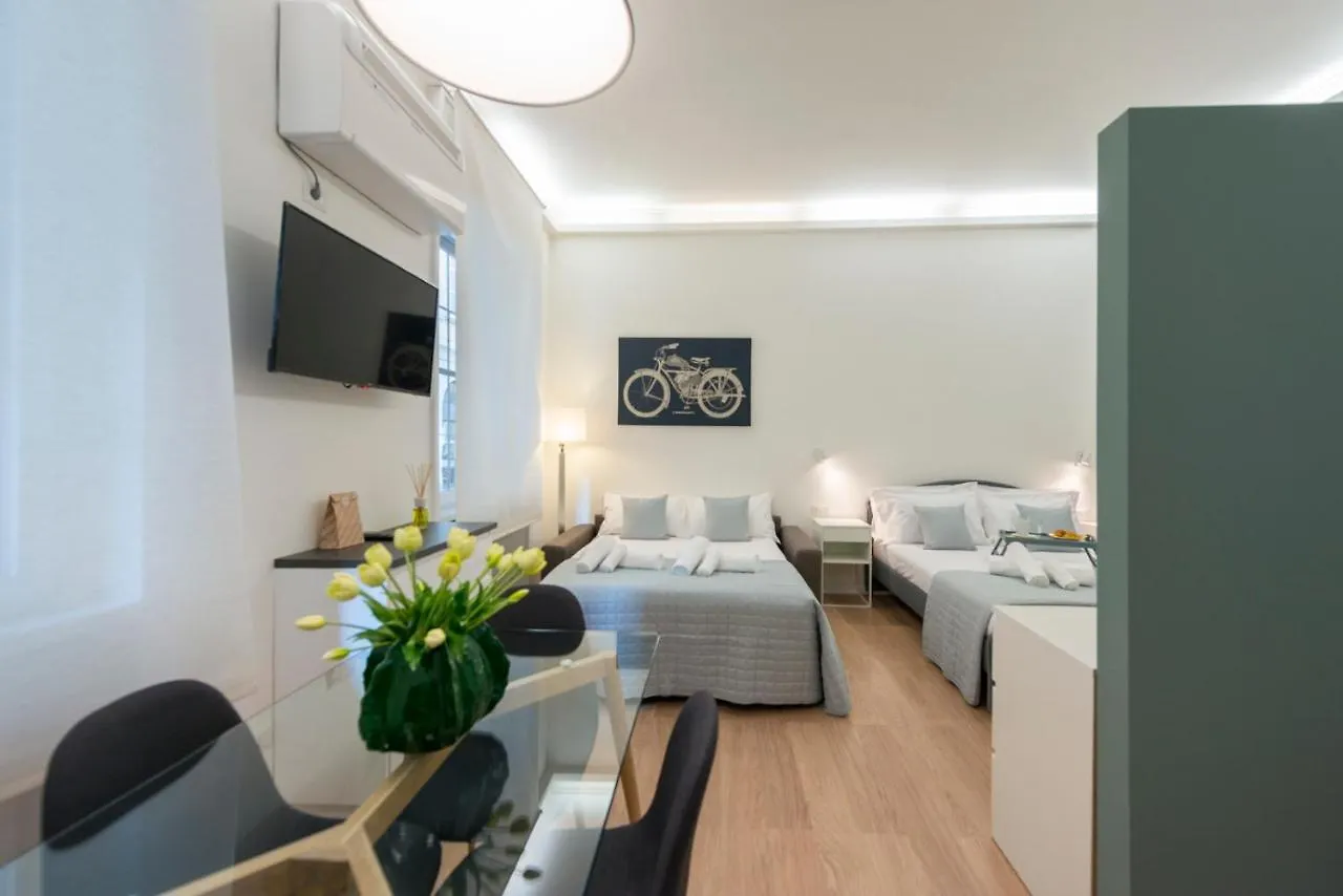 Apartment Montenapoleone 5 Min Duomo Fashion Center Milan